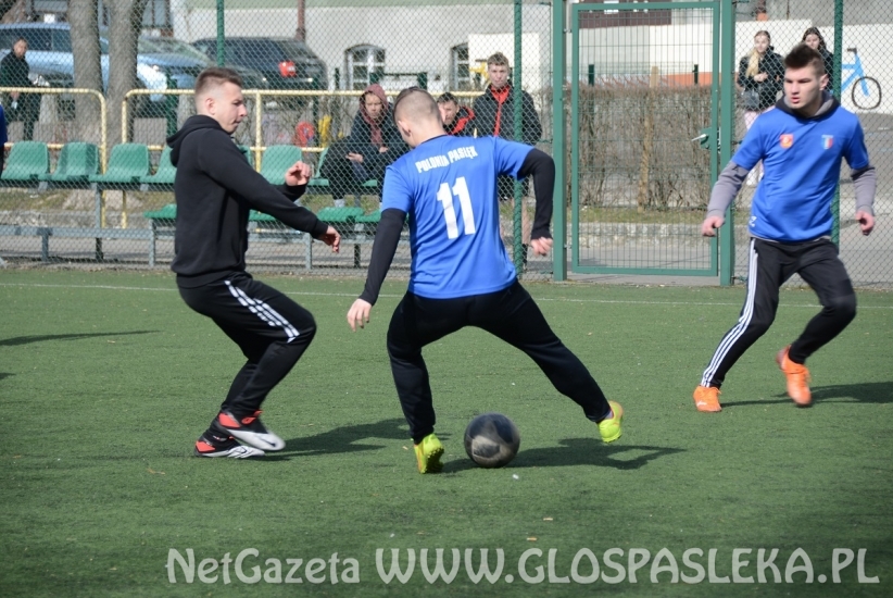 Dobra Zmiana wygrywa