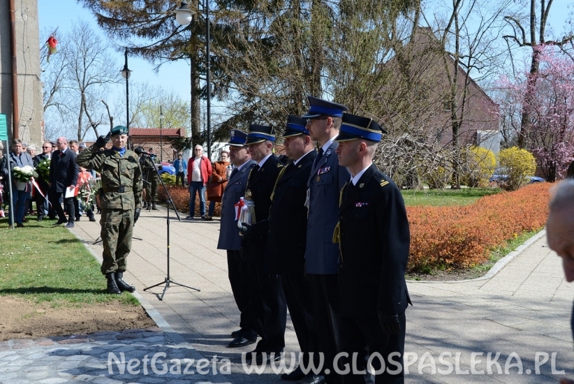 Pamięci ofiar Katynia