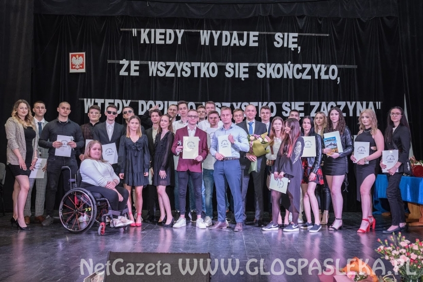 Zakończenie roku klas maturalnych w Zespole Szkół w Pasłęku