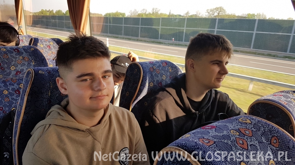 Kolejna grupa uczniów z ZSEiT w drodze na zagraniczne staże