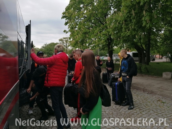 Kolejna grupa uczniów z ZSEiT w drodze na zagraniczne staże