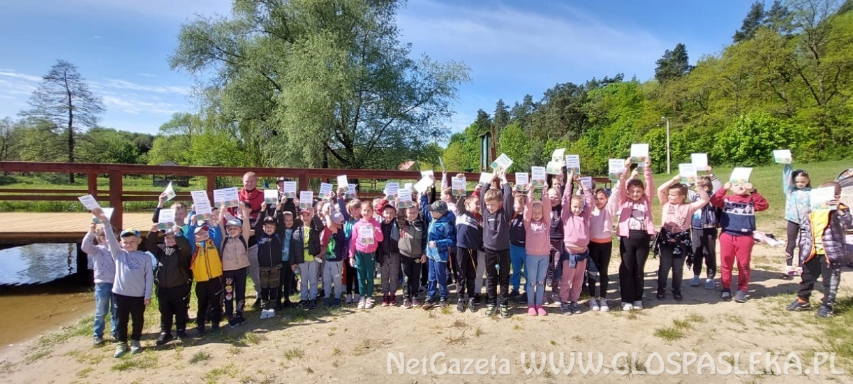 W podziękowaniu za udział w konkursie plastycznym STRAŻAK - BOHATER  