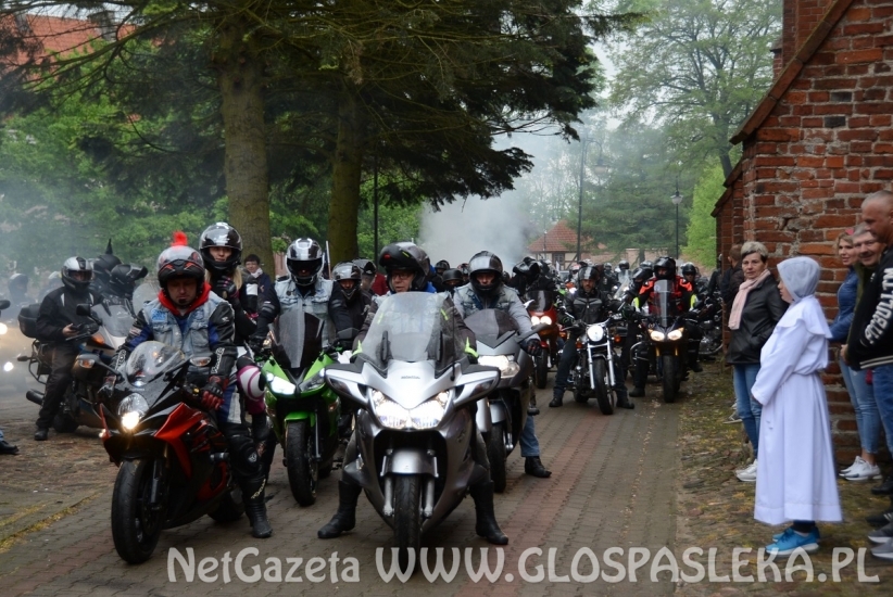 Motocykliści dopisali mimo niepogody