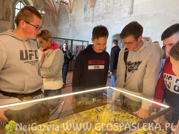 Realizacja projektu POZNAJ POLSKĘ przez uczniów ZSEiT w Pasłęku