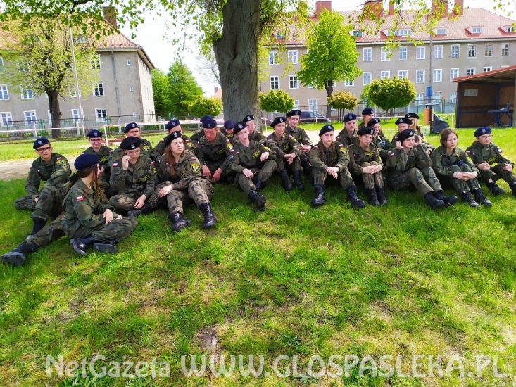 I  LOO z ZSEiT szkoli się w  9 BBKPanc