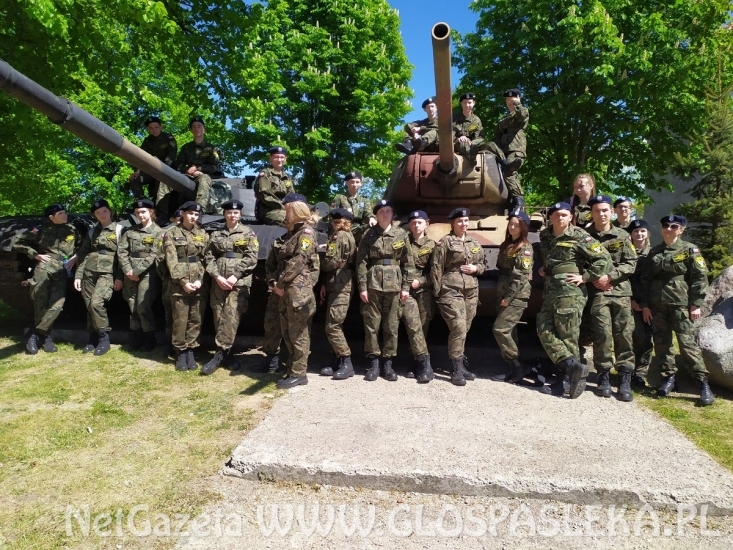 I  LOO z ZSEiT szkoli się w  9 BBKPanc