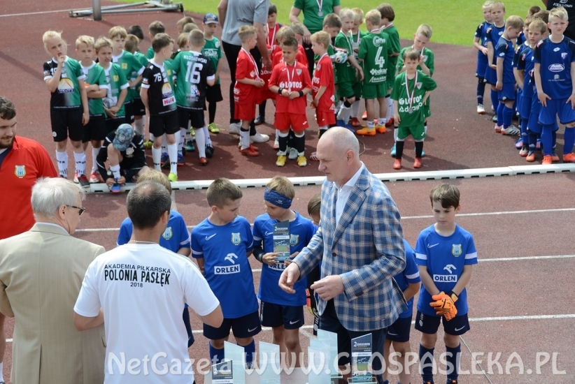 Grali młodzi piłkarze