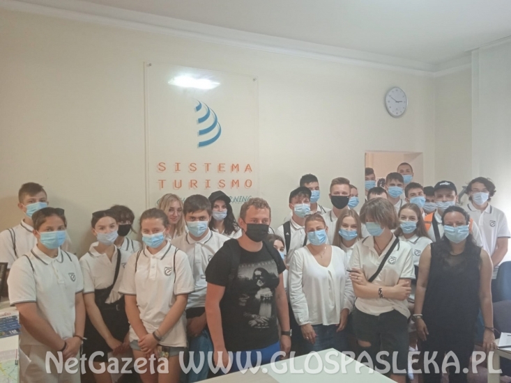 Powrót uczniów ZSEiT z Rimini