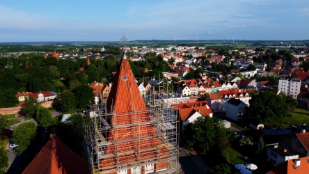 Remont wieży z lotu ptaka