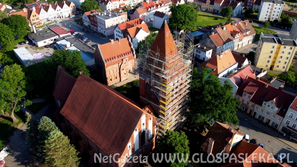 Remont wieży z lotu ptaka