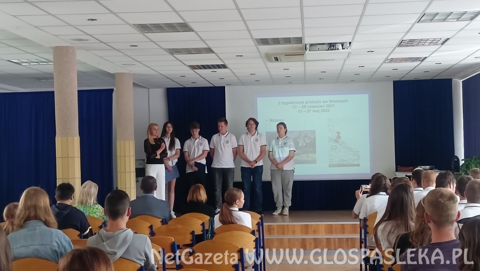 Uroczyste podsumowanie projektu Erasmus+ w ZSEiT