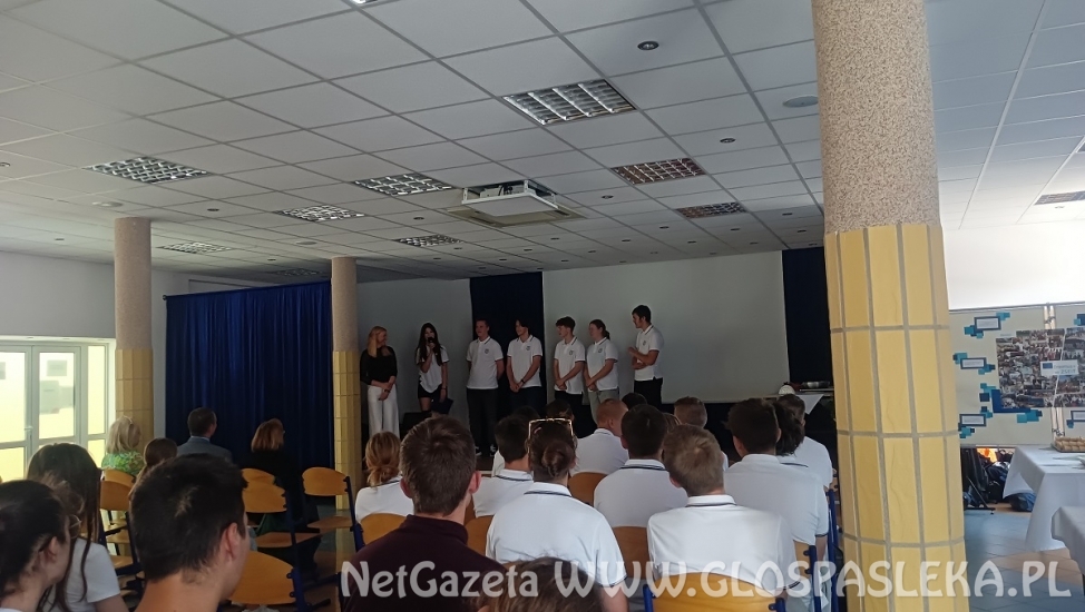 Uroczyste podsumowanie projektu Erasmus+ w ZSEiT