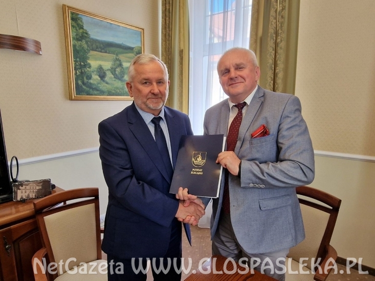 Powiat przekazuje 100 tys. na utylizację odpadów