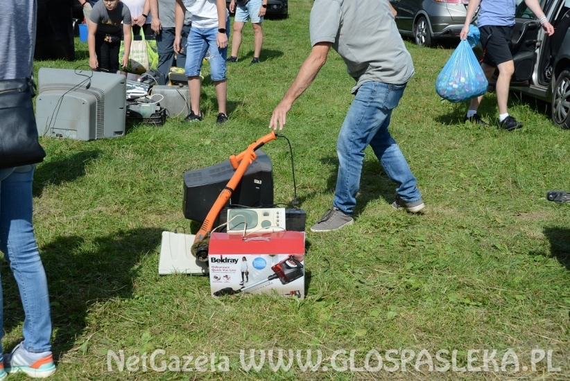 Pięć ton elektrośmieci