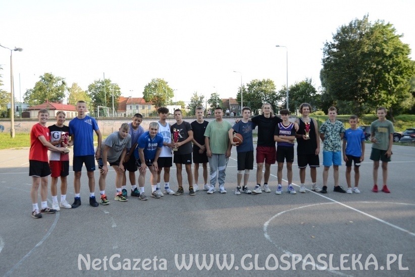 FC Po Nalewce wygrywa turniej koszykówki