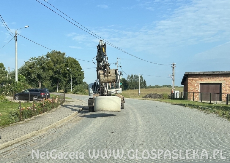 44 przyłącza kanalizacyjne