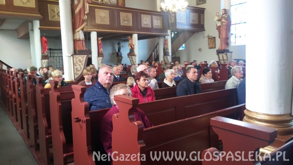 Uroczystości dożynkowe w Zielonce Pasłęckiej