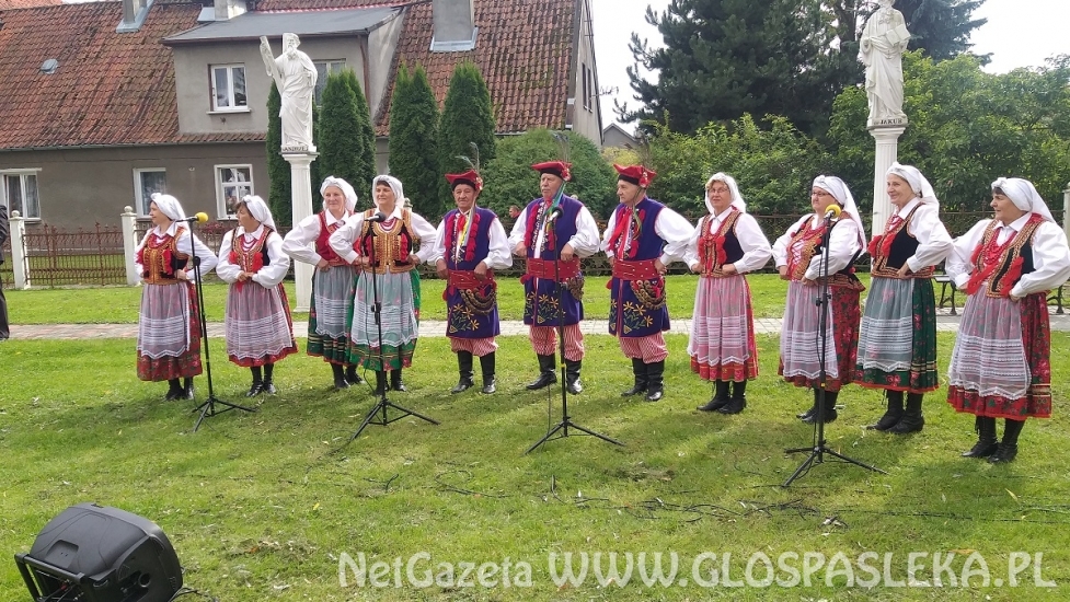 Uroczystości dożynkowe w Zielonce Pasłęckiej