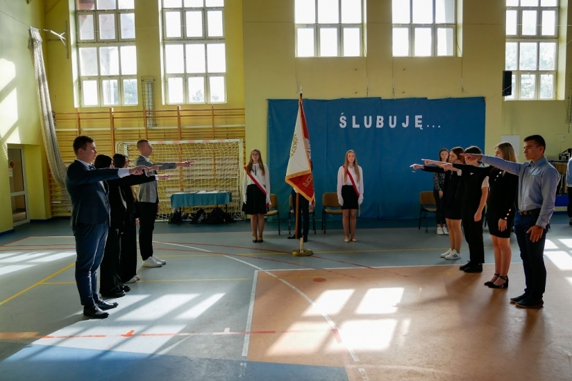 Ślubowanie w ZS 