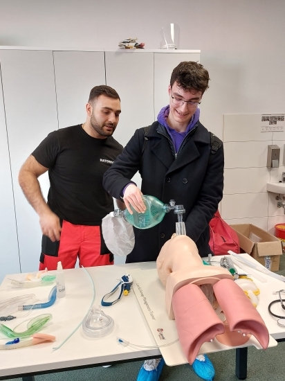 Akademia Medycznych i Społecznych Nauk Stosowanych