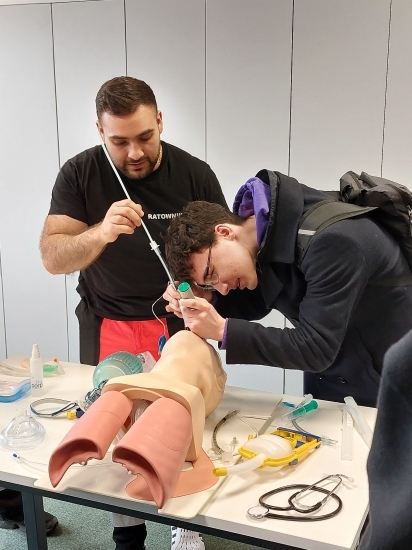 Akademia Medycznych i Społecznych Nauk Stosowanych