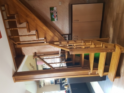 Teren przy cmentarzu utwardzony