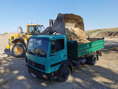 Sportowcy z ZSEiT świętują odzyskanie Niepodległości